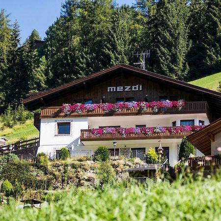 Apartments Mezdi Santa Cristina Val Gardena المظهر الخارجي الصورة
