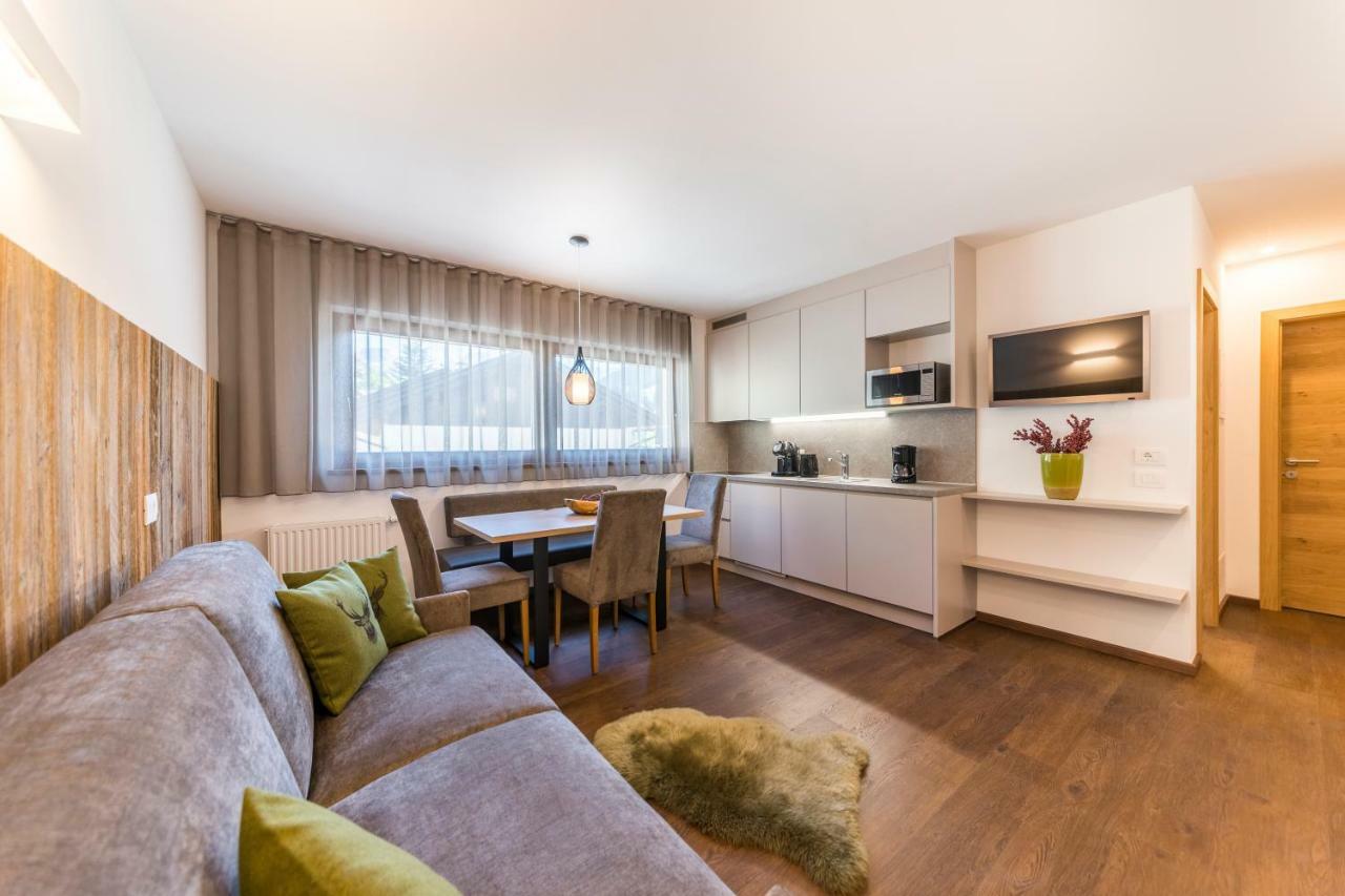 Apartments Mezdi Santa Cristina Val Gardena المظهر الخارجي الصورة