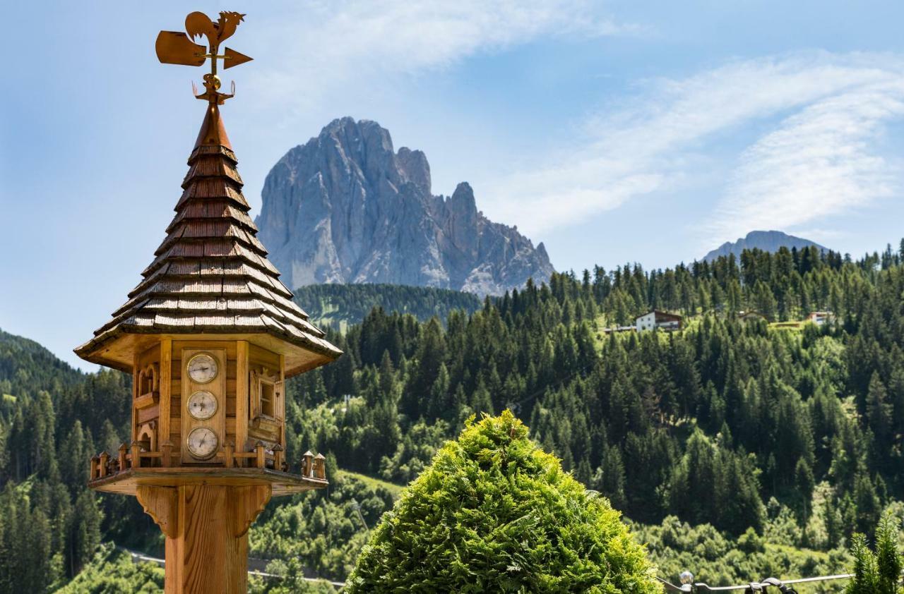 Apartments Mezdi Santa Cristina Val Gardena المظهر الخارجي الصورة